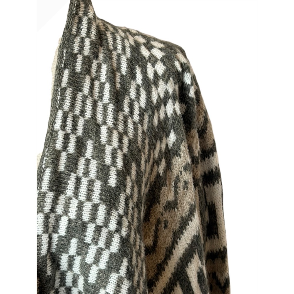 Abercrombie & Fitch Cardigan Sweater Women Medium Tan Grey Waterfall Aztec Knit - Picture 7 of 10